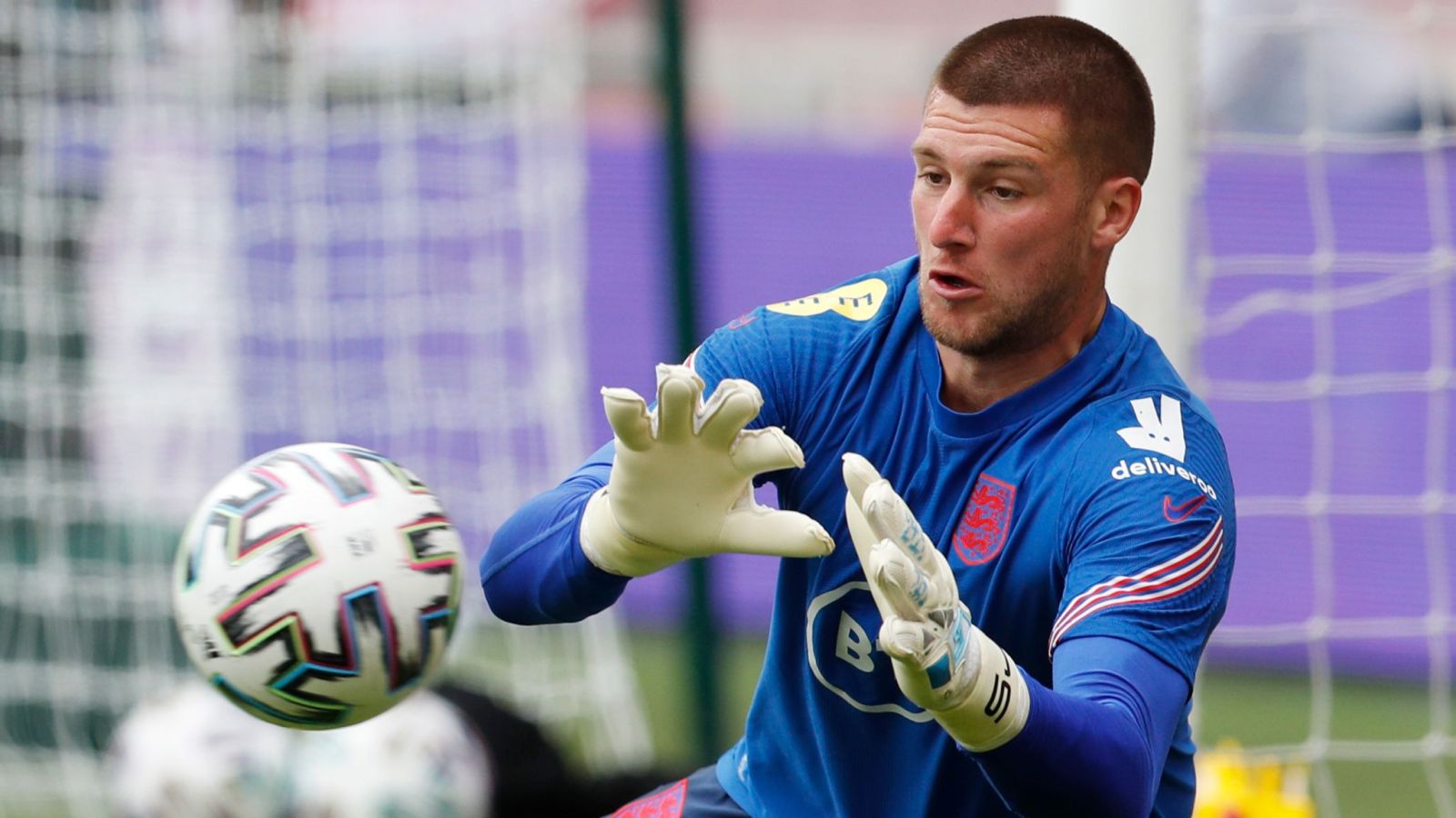 Sam Johnstone chính thức chia tay Euro 2024